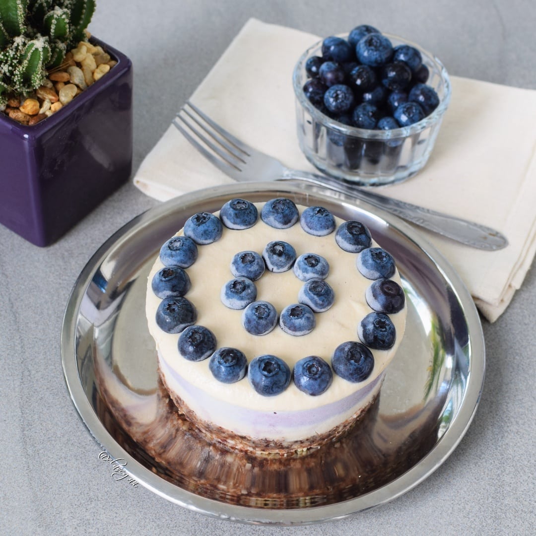 Minikuchen mit Blaubeeren von oben