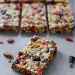 Healthy granola bars recipe. These muesli bars are chewy, soft and the perfect snack. My recipe is (raw) vegan, gluten free, refined sugar free, healthy and easy to make