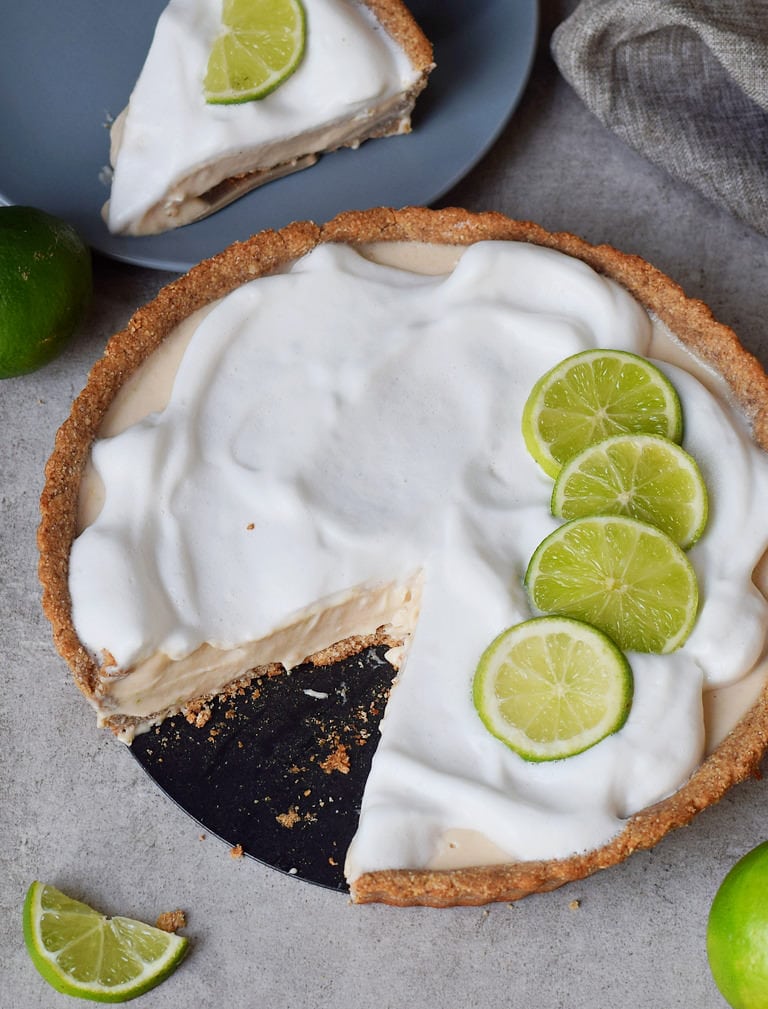 vegan key lime pie with a gluten-free crust