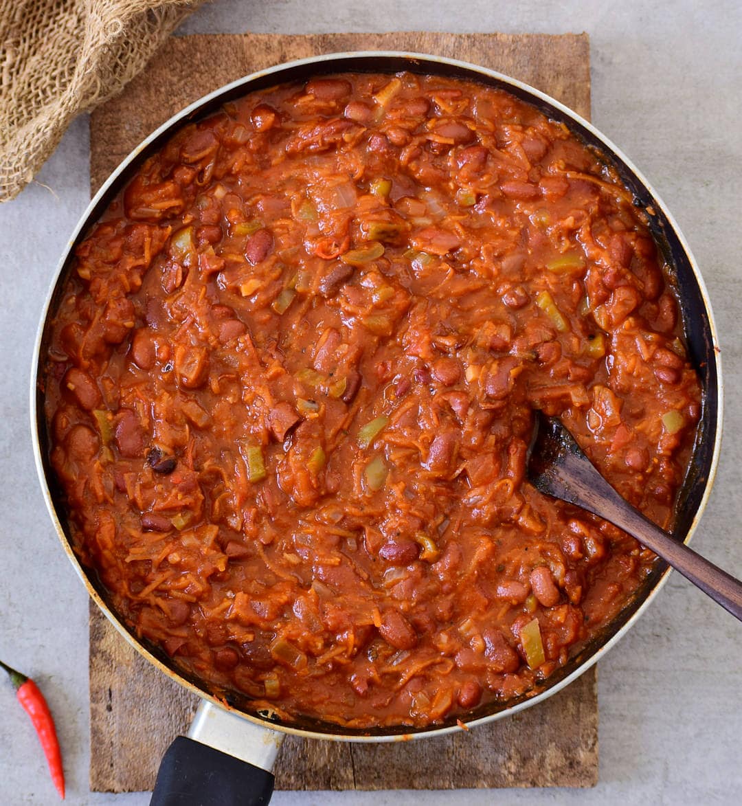 cooked chilli in a large skillet
