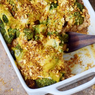 broccoli casserole with quinoa and vegan cheese