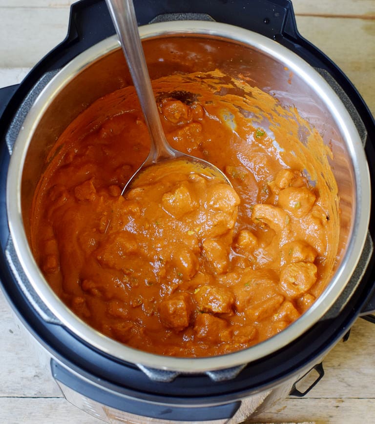 Veganes indisches Hähnchen Curry (Tikka Masala) im Schnellkochtopf