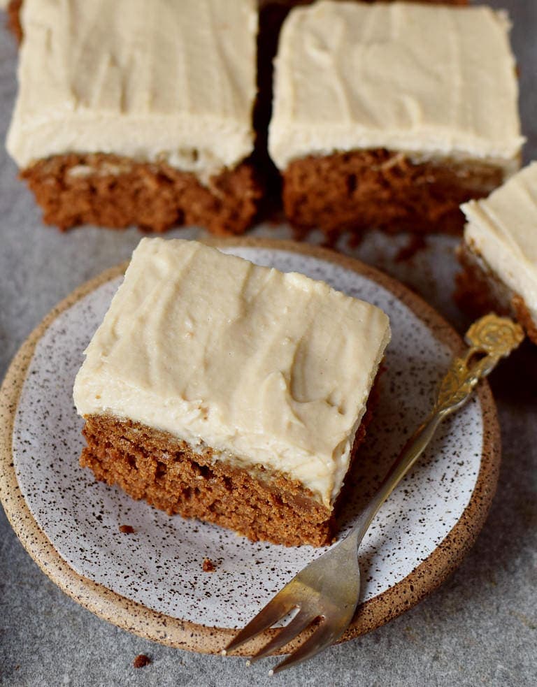 Moist gluten-free ginger cake with healthy frosting