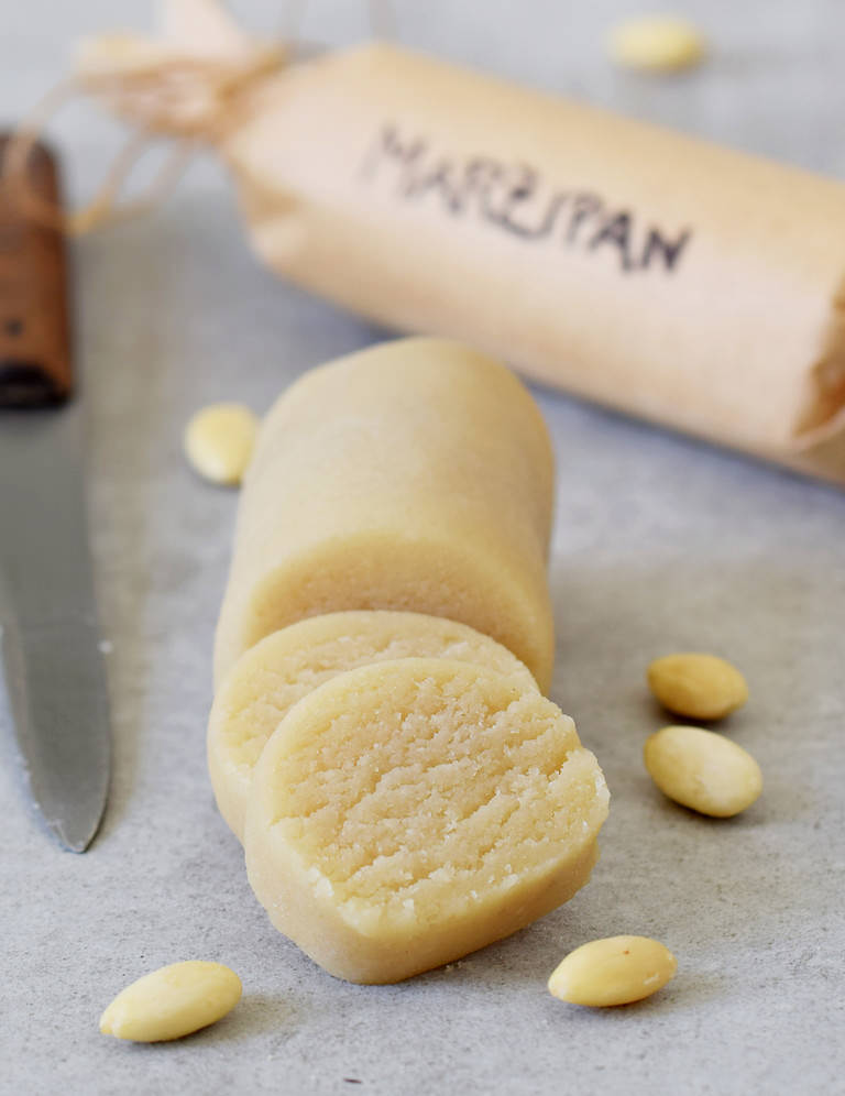 verpacktes selbstgemachtes Marzipan