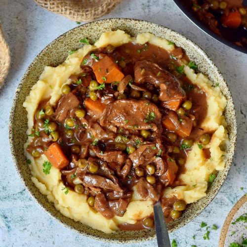 Vegan Mushroom Bourguignon Easy Recipe Elavegan Recipes 