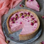 vegan eggless cheesecake with dragonfruit