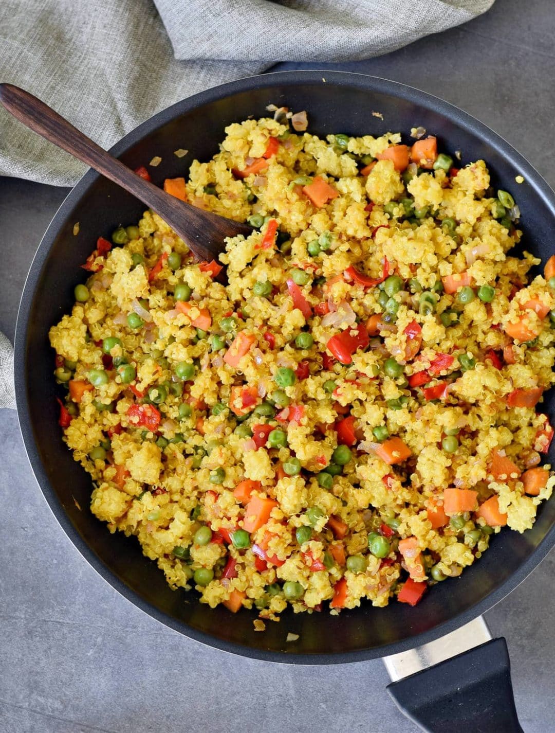 Quinoa Pilaf With Vegetables | Easy Recipe - Elavegan