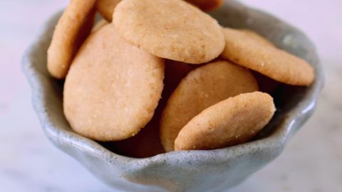 vegan vanilla wafers in ceramic bowl
