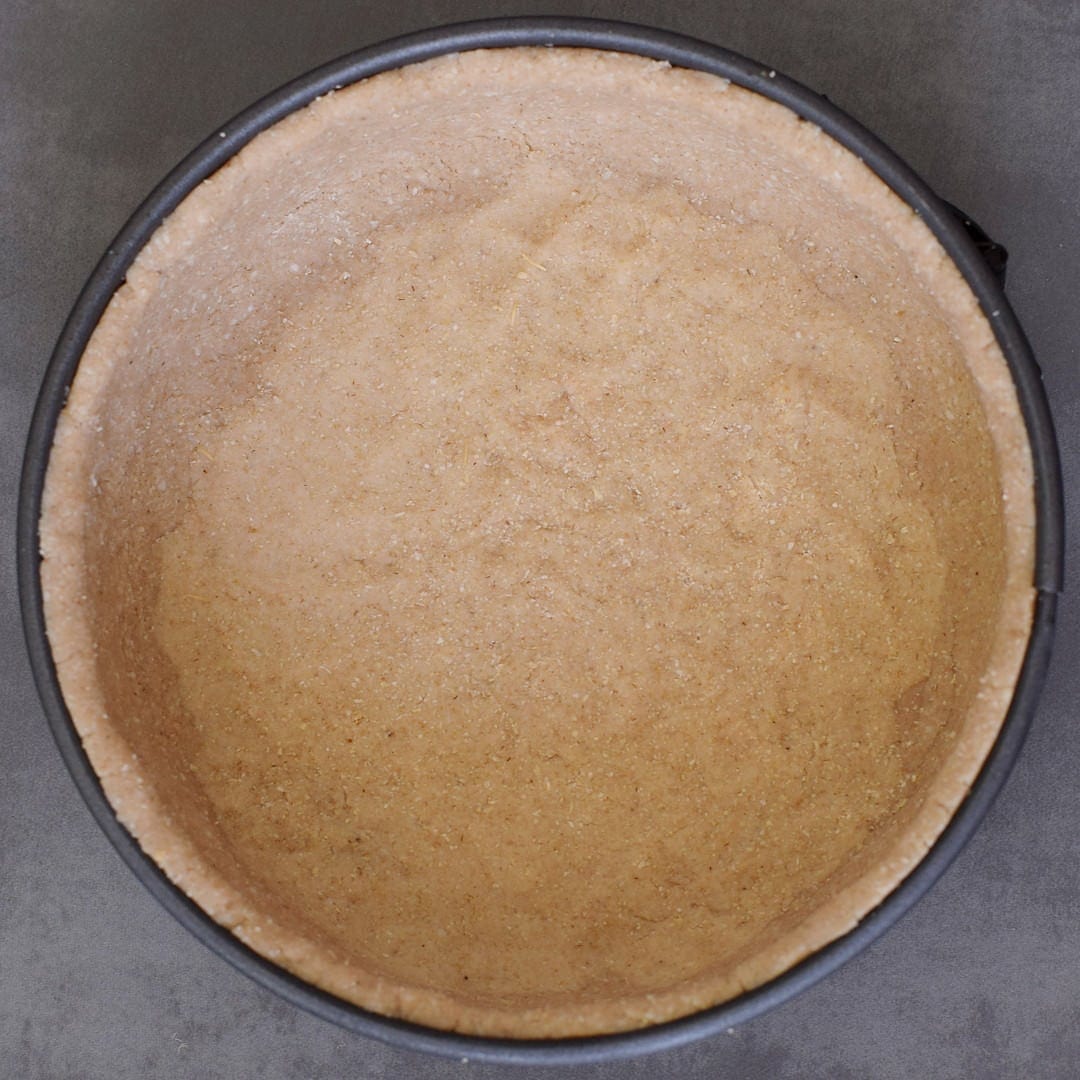 gluten-free cake crust in springform