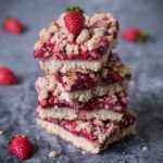 stack of 4 strawberry oatmeal bars