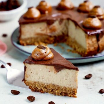 cropped-coffee-cheesecake-with-chocolate-ganache-and-dalgona-whipped-coffee.jpg