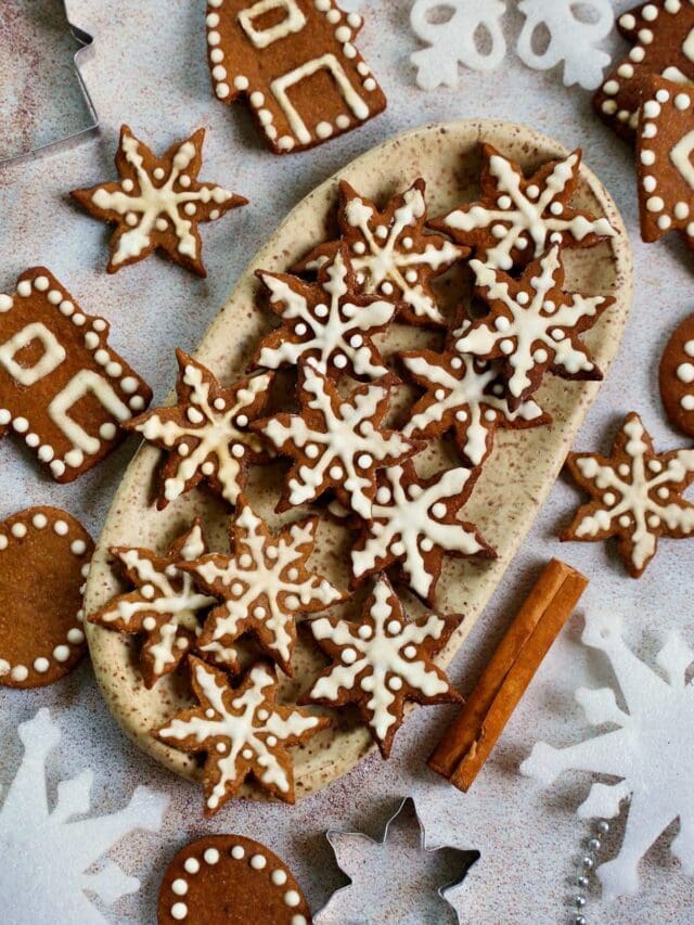 How To Make Vegan Gingerbread Cookies